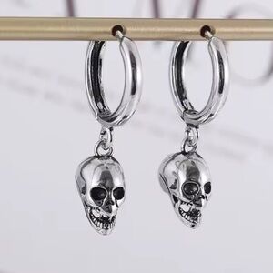 Halloween gothic vintage black Silver Skull Hoop Earrings